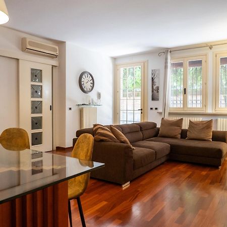 Appartamento Casa Matilde Piano Terra 100Mq Con Parking E Piscina Ferrara Esterno foto